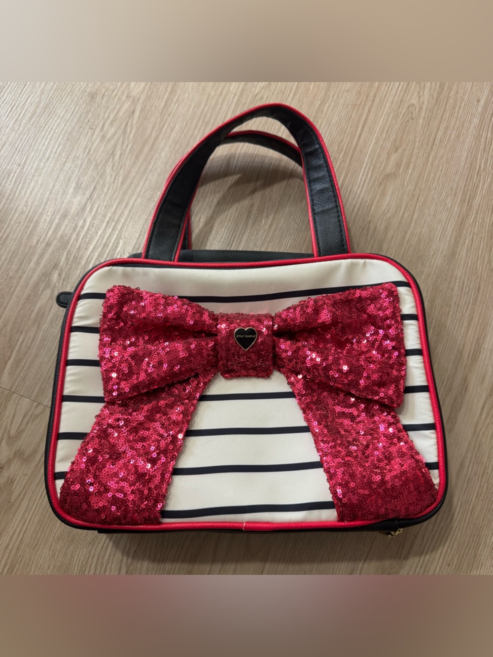 Betsey Johnson vintage striped Sequin Bow make up travel bag Tote - Picture 1 of 5